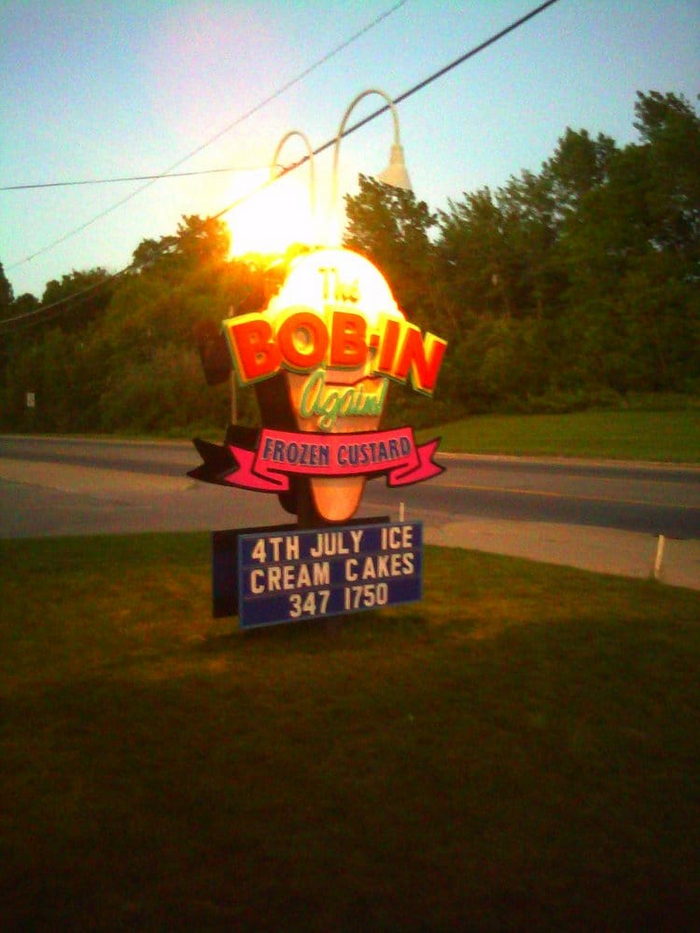Bob-In Restaurant (Bob-In Again, Bobs Drive-In) - Bob-In Again Web Photos